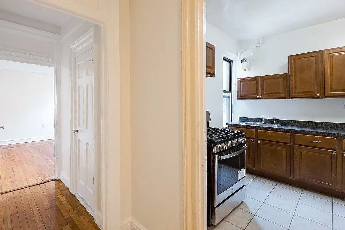 W 177th St & Haven Ave #6G - Photo 5 of 6