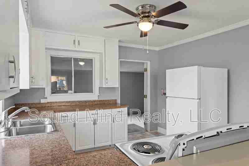 914 Ranch Farm Rd - Photo 7 of 16