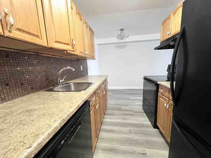 5715 133 Ave Nw #12C - Photo 7 of 20