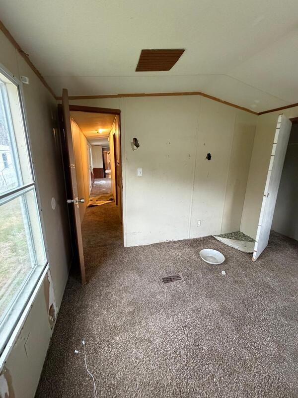 2243 Cattail Cir - Photo 7 of 19