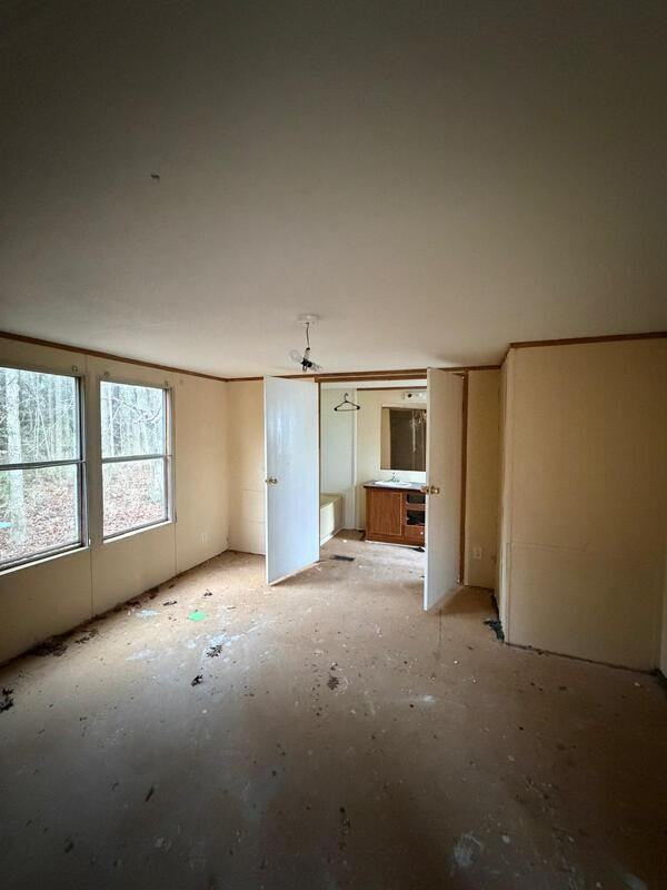 2241 Cattail Cir - Photo 5 of 19