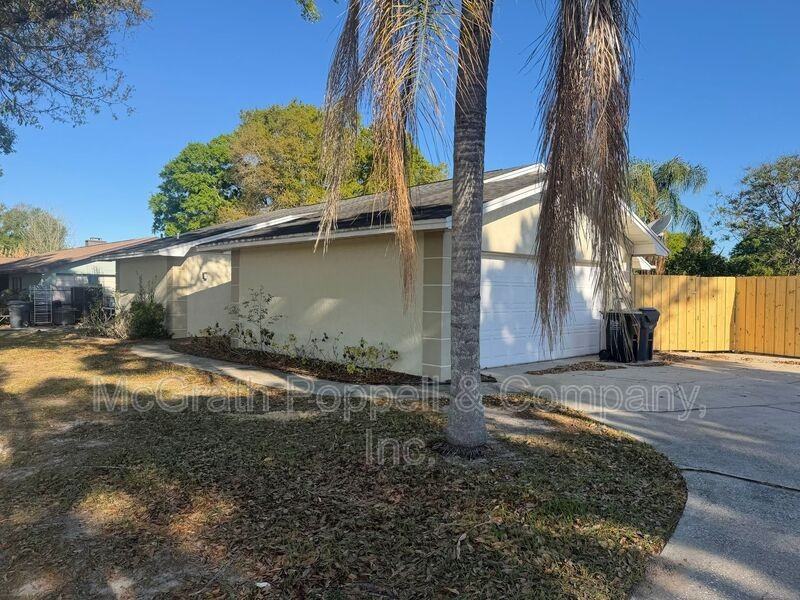 3319 Duff Rd - Photo 2 of 31