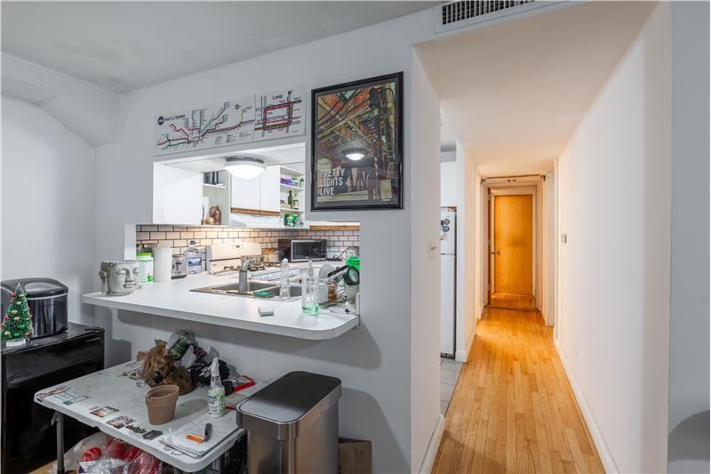 631 W Arlington Pl #G - Photo 5 of 13