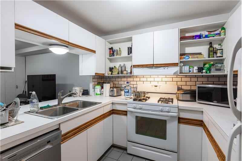 631 W Arlington Pl #G - Photo 6 of 13