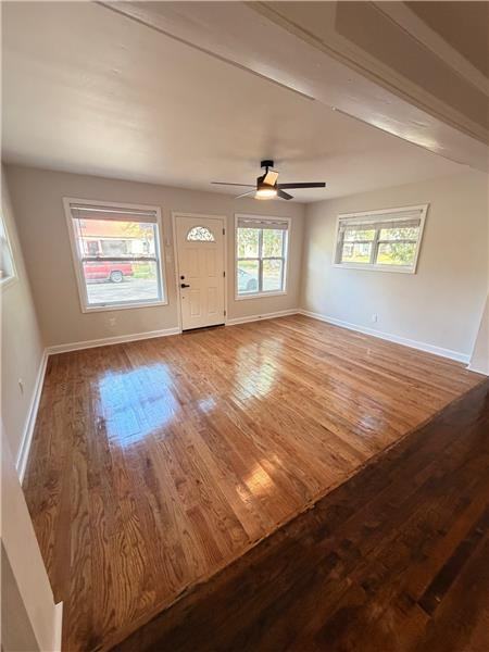 1333 E 53rd St - Photo 2 of 17