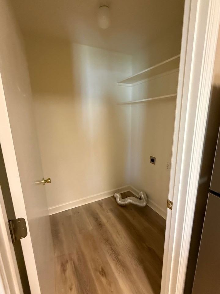 26 West Residences - Photo 4 of 26