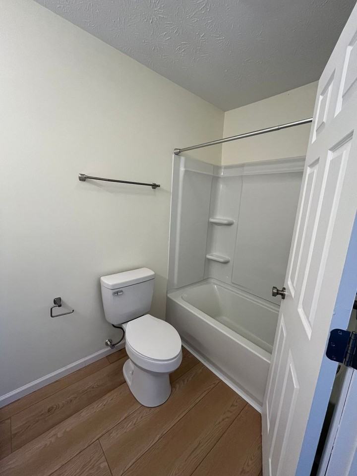 314 W Riley Dr Apt G1 #1G - Photo 5 of 14