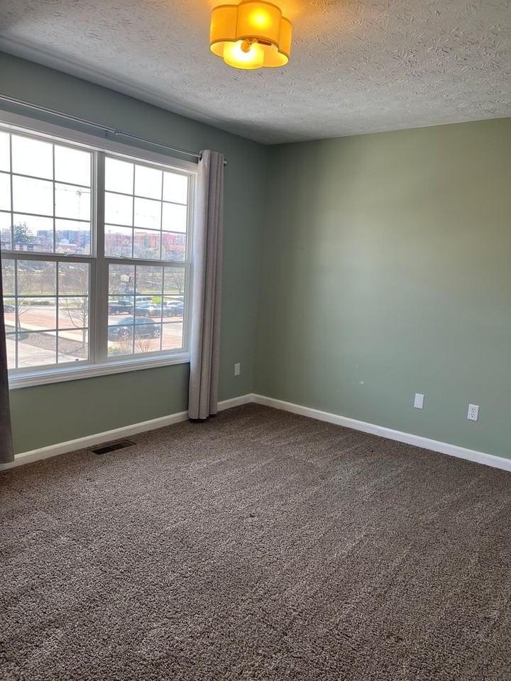 314 W Riley Dr Apt G1 #1G - Photo 7 of 14