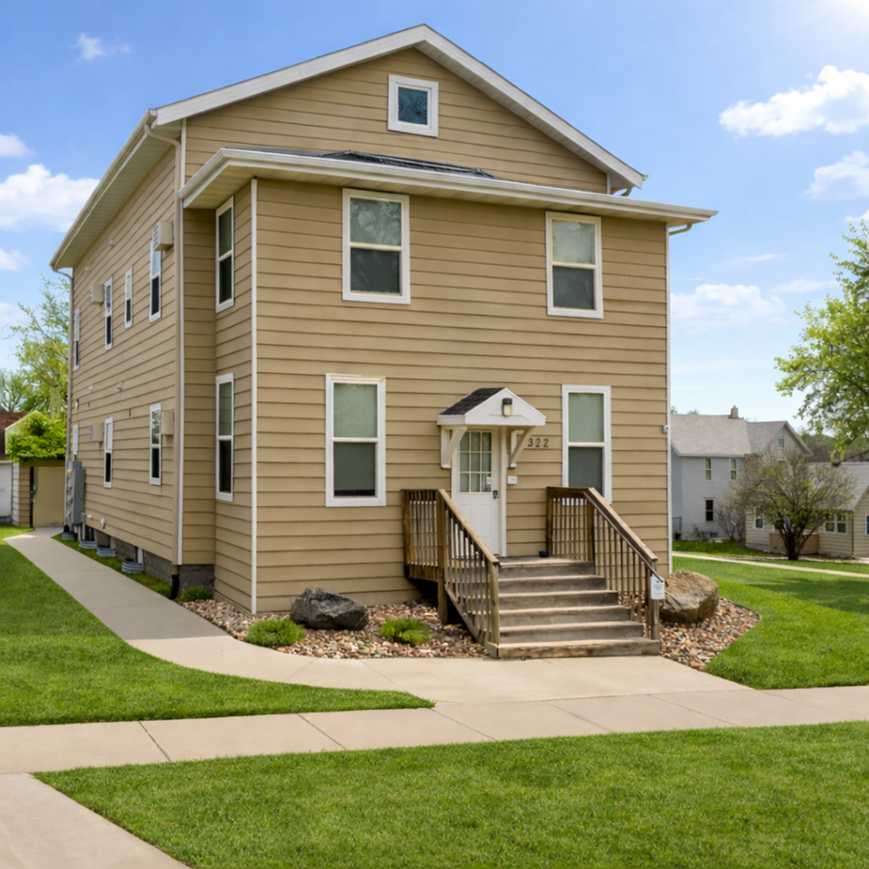 322 E 15th St #1 - Photo 3 of 19