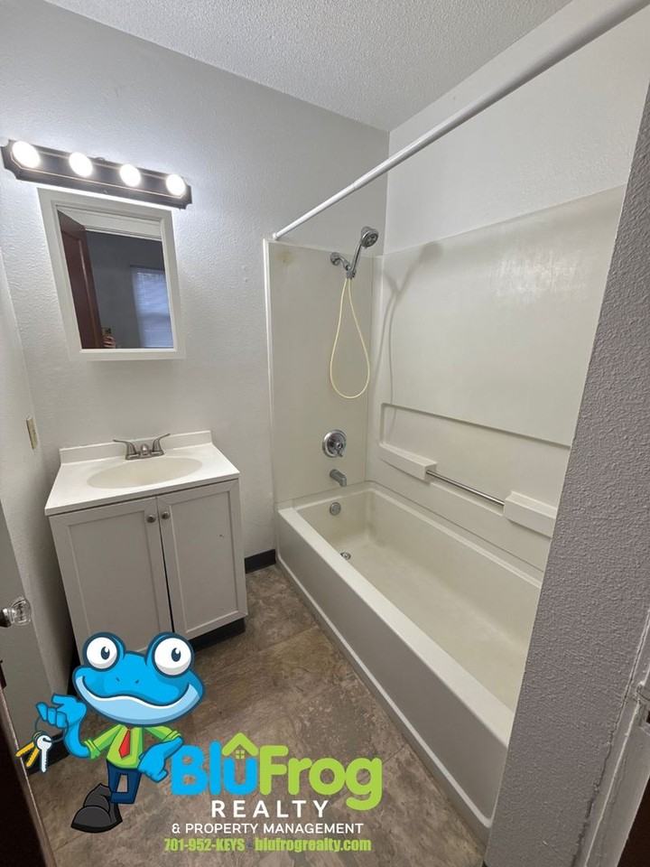 402 2nd Ave Nw #312 - Photo 6 of 8