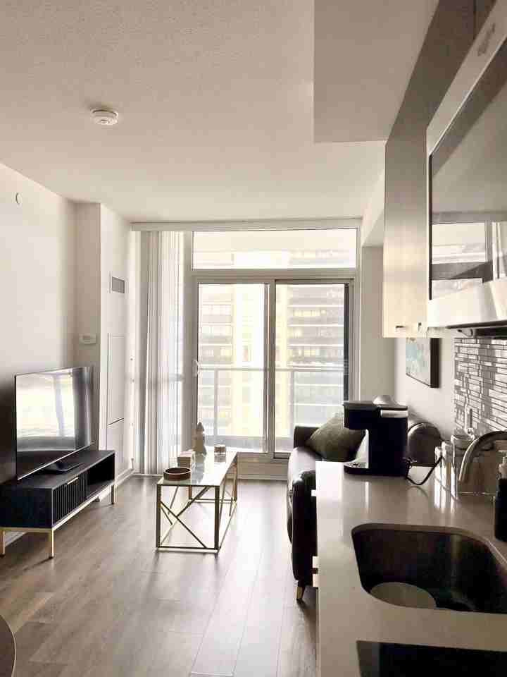 Don Mills Rd. & Sheppard Ave E #1111 - Photo 7 of 17