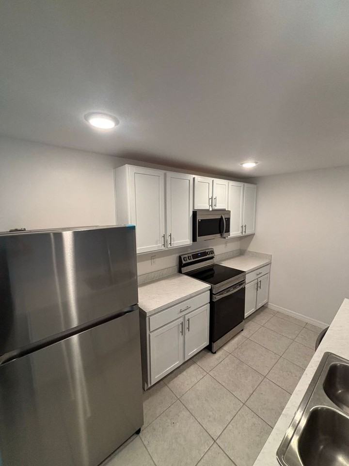 539 Finch Ct - Photo 6 of 23