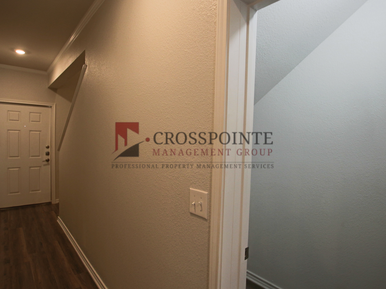 1927 Lindbergh St #301 - Photo 6 of 32