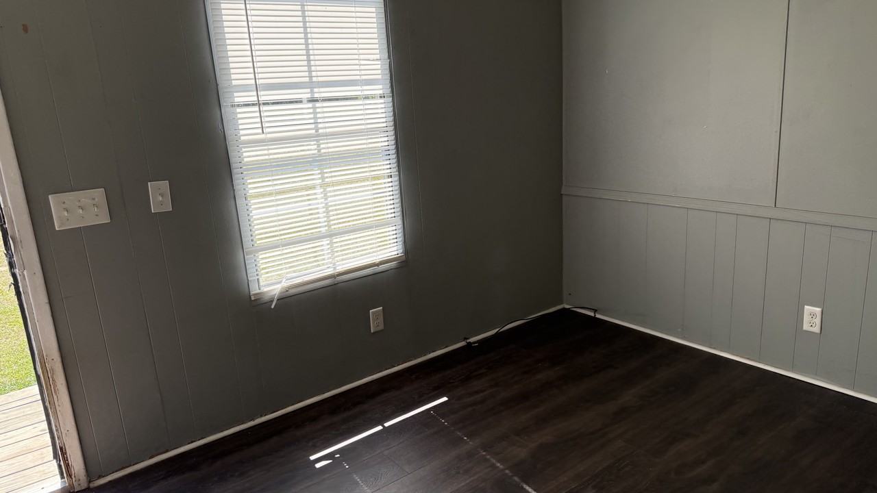 181 Kelly Rd #181KELLYRD - Photo 3 of 6