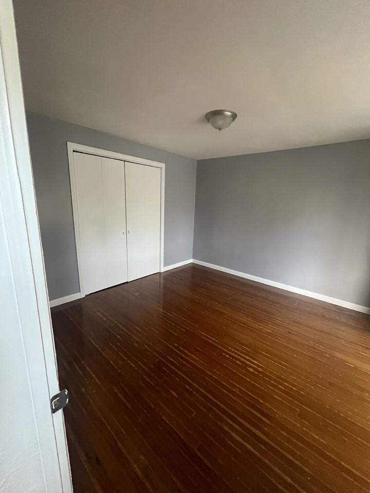 28 Prospect St #2 - Photo 2 of 8