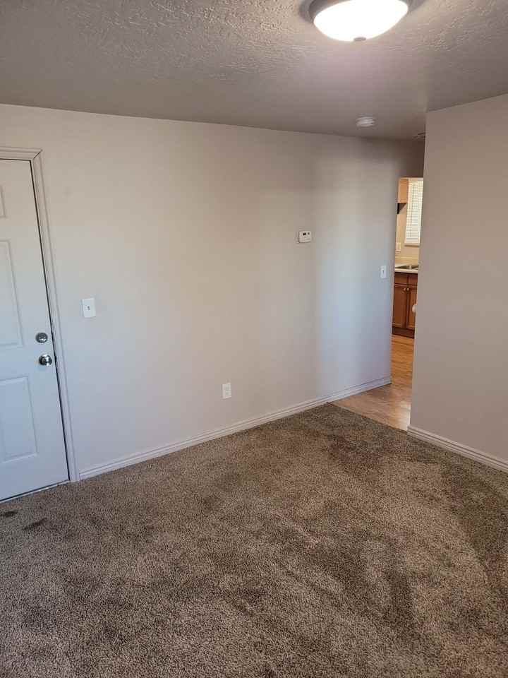 Updated apartment - Photo 3 of 3