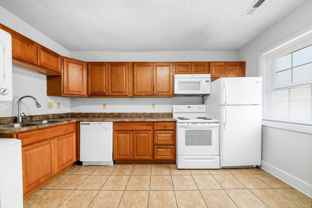 1378 1 2 Indianola Ave #C - Photo 1 of 1
