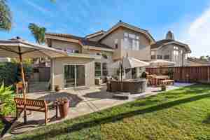 featured image of 2004 Via Solona