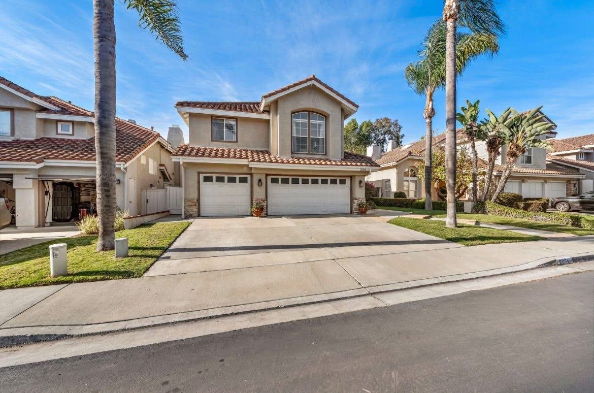 2004 Via Solona - Photo 3 of 3