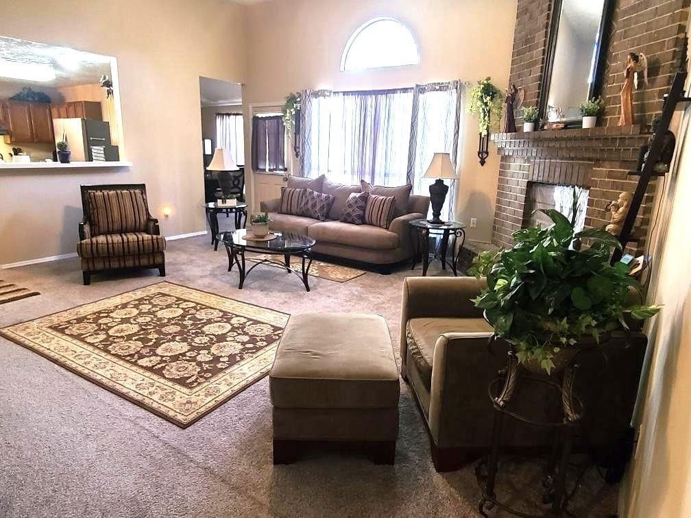 7036 Ivy Pointe Row - Photo 3 of 9