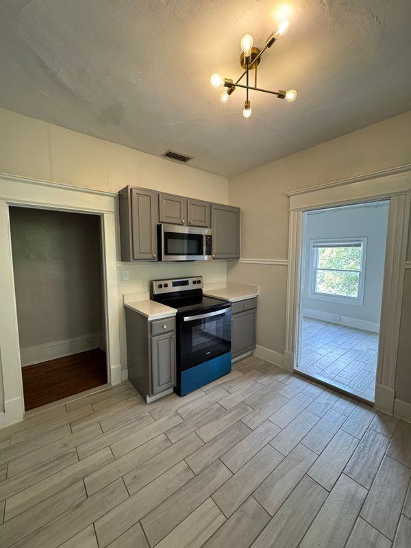 2040 N Laura St - Photo 3 of 13