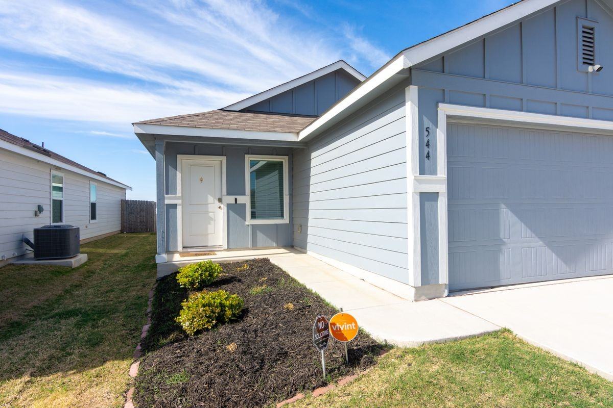 544 Rancho Del Cielo Loop - Photo 2 of 39