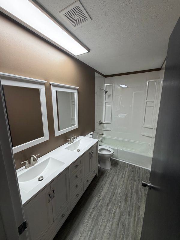 2613 Accasia Dr - Photo 2 of 8