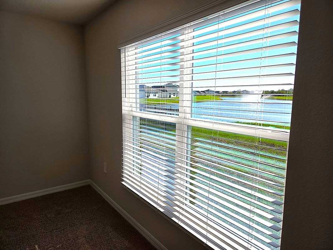 10012 Caddo Dr - Photo 3 of 33