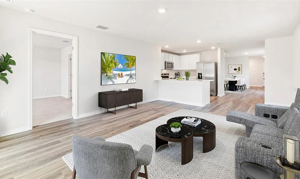 10012 Caddo Dr - Photo 6 of 33