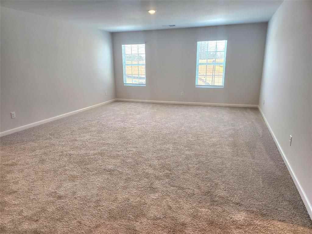 710 Brookfield Dr - Photo 6 of 13