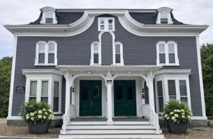 featured image of 85 Summer St