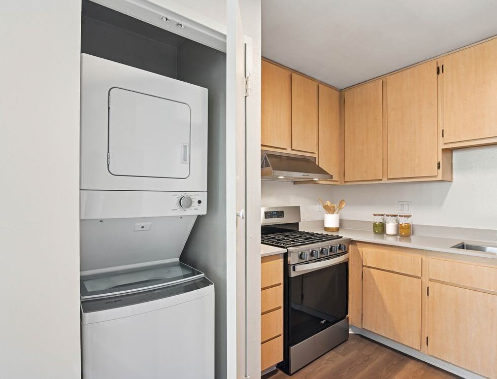 eaves Mission Ridge - Photo 6 of 40