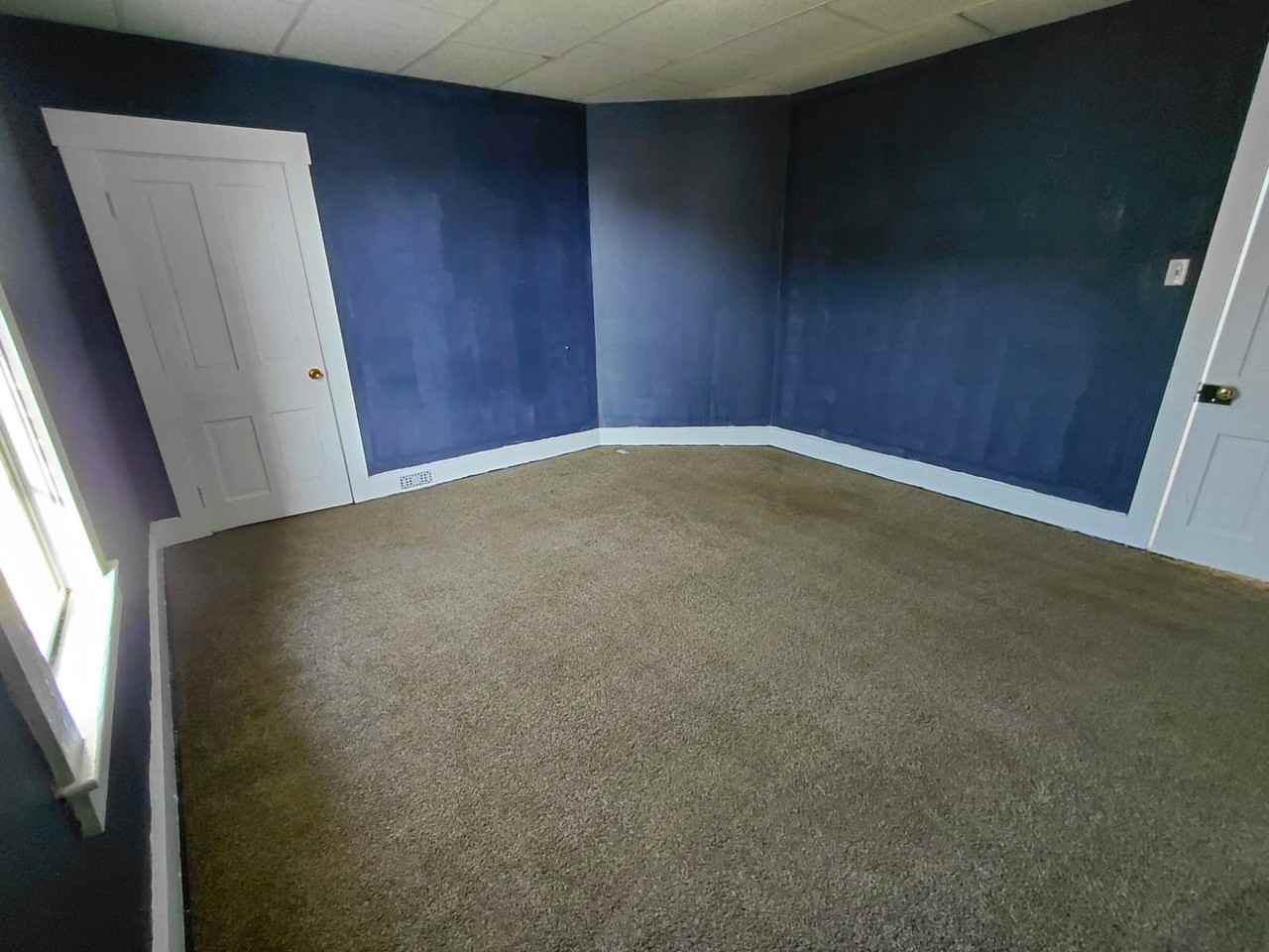 512 1/2 S 7th St - Photo 2 of 10