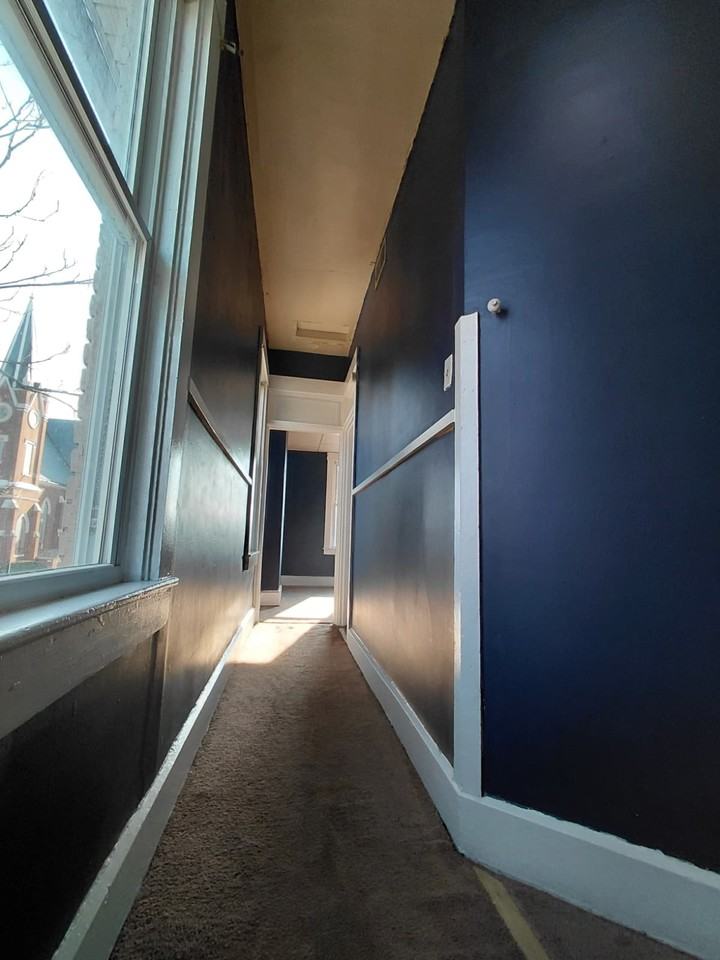 512 1/2 S 7th St - Photo 4 of 10