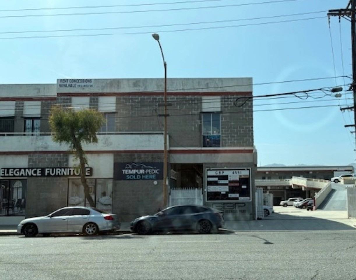 4551 San Fernando Road - Photo 2 of 18