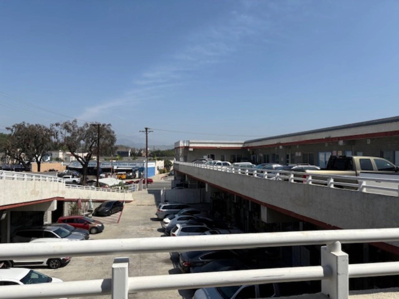 4551 San Fernando Road - Photo 3 of 18