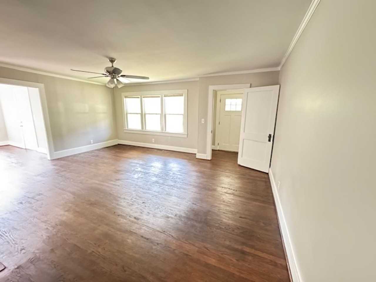 505 E 5th St - Photo 7 of 25