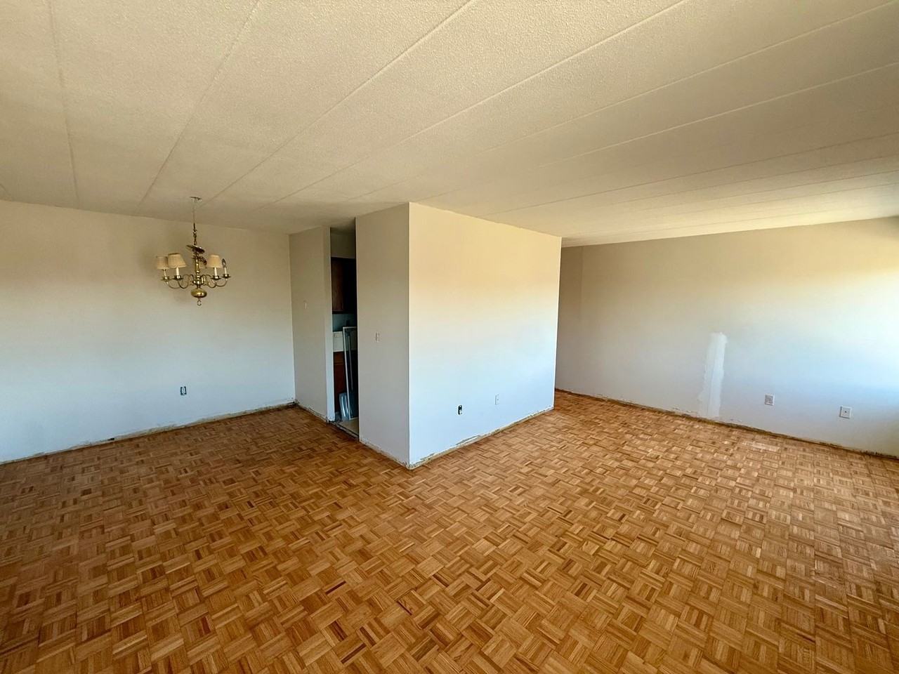 Blackstone Apartments - Photo 5 of 16