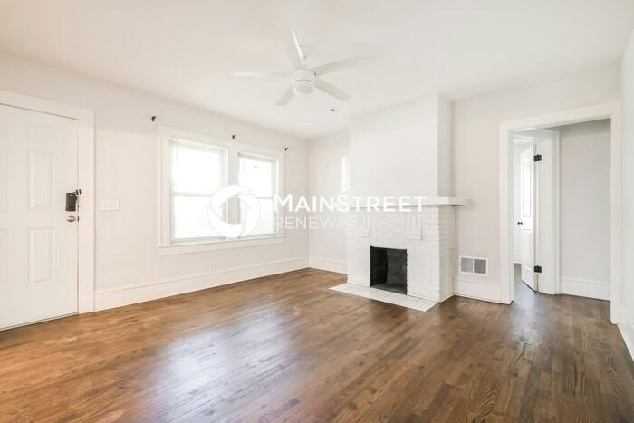 1578 Linda Way Sw - Photo 4 of 17