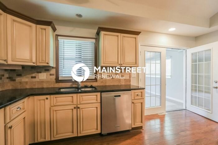 7102 N Baltimore Ave - Photo 5 of 17