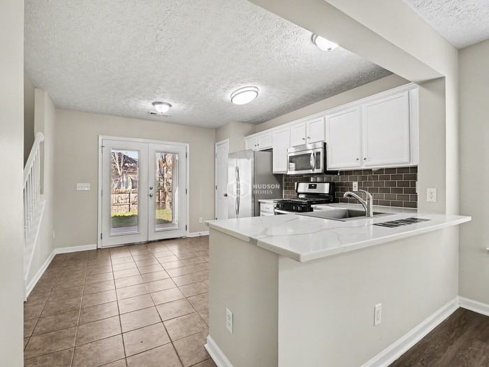 150 Nacoochee Way - Photo 6 of 19