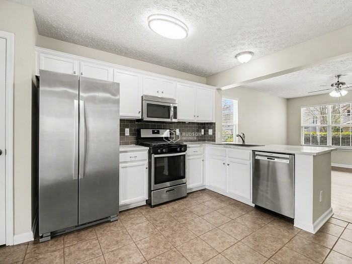 150 Nacoochee Way - Photo 7 of 19