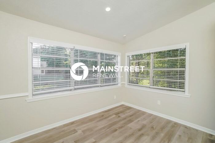 11431 Stoneybrook Path - Photo 5 of 15