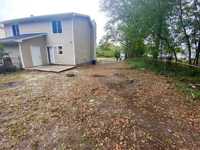 208 S Cromwell St #F - Photo 2 of 13