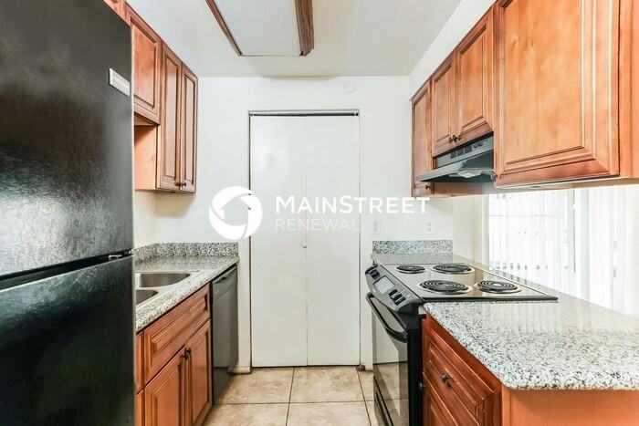 7132 W Glenrosa Ave - Photo 5 of 16