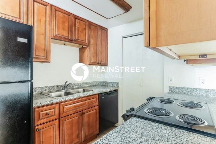7132 W Glenrosa Ave - Photo 6 of 16
