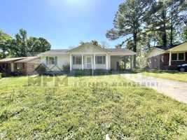 featured image of 245 Savannah Dr