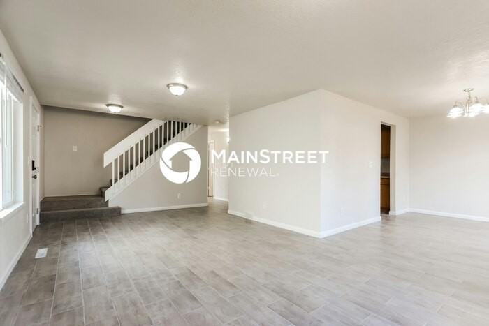 6320 W 95th Ave - Photo 3 of 17