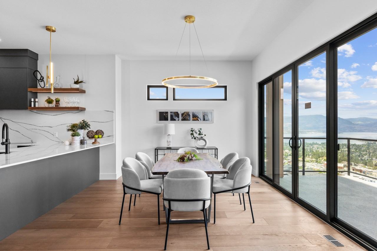 1042 Emslie Street - Photo 3 of 42