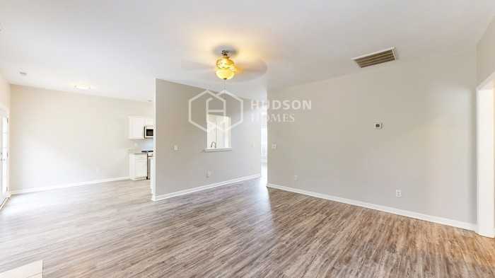 604 Forest Lakes Dr - Photo 5 of 42